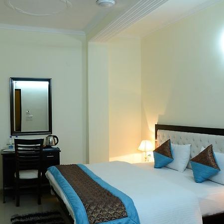 Hotel Global Radiance 뉴델리 외부 사진