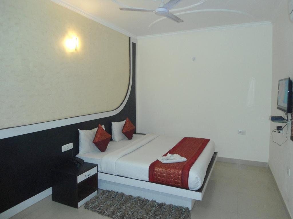 Hotel Global Radiance 뉴델리 외부 사진